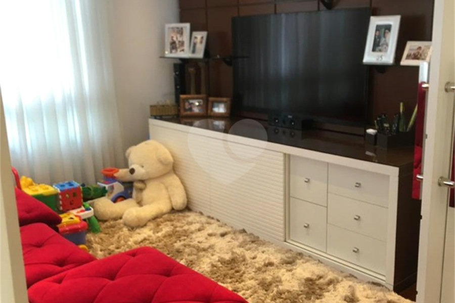 Apartamento para venda Alto de Santana com 220 m² de área primativa.