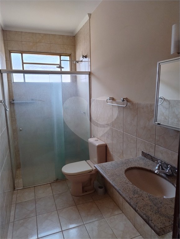 Excelente sobrado para venda no residencial Parati
