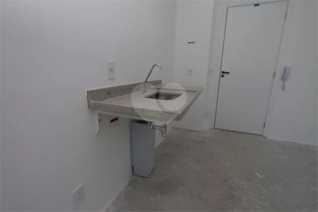 Studio à venda na V.Mariana - 30m2 - 350 metros metrô Paraíso
