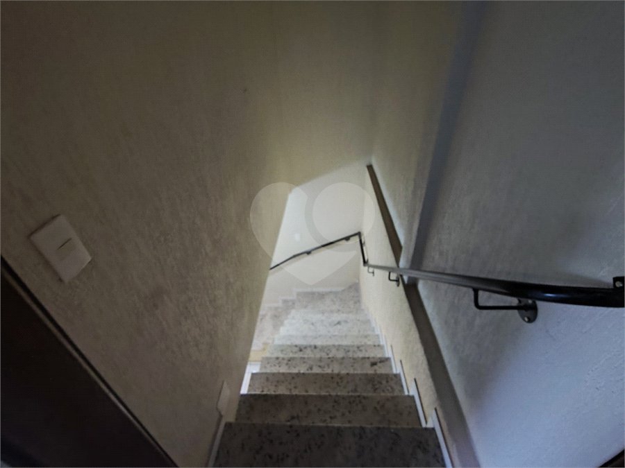 Casa ampla com 3 Quartos e 1 Suíte
