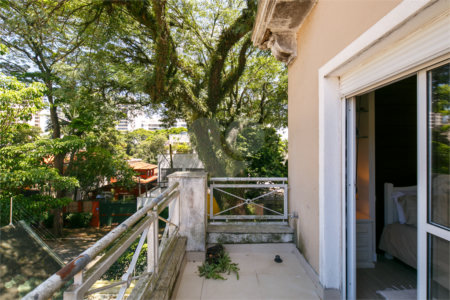 Casa à venda com 5 suítes no condomínio Villa Florida, São Paulo - SP