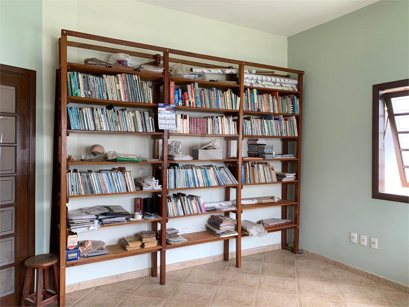 Casa ampla à venda no Vale das Flores em Atibaia
