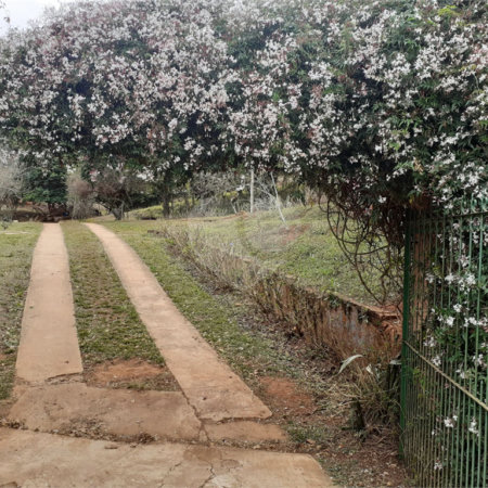Spa Rural Chácara das Rosas à venda, a apenas 3 km do centro.