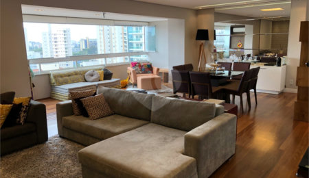Apartamento à venda com 3 suítes em Vila Clementino, São Paulo, SP