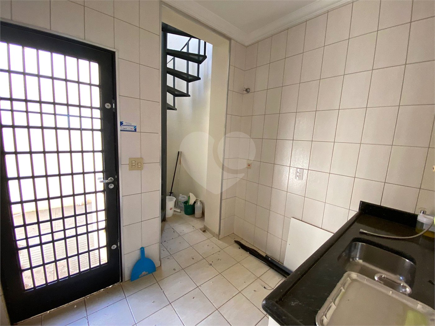 Casa comercial a venda perto da Santa Casa