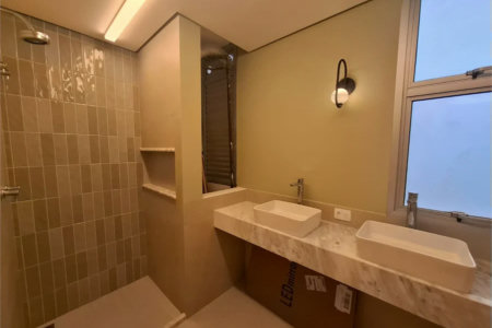 Apartamento à venda 107m² reformado com 2 quartos, sendo 1 suíte no Morumbi