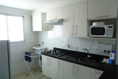 Apartamento no Condomínio Monte Nevada.