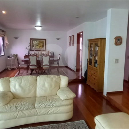 Apartamento à Venda em Mirandópolis com 4 Dormitórios, 2 Suítes e 4 Vagas