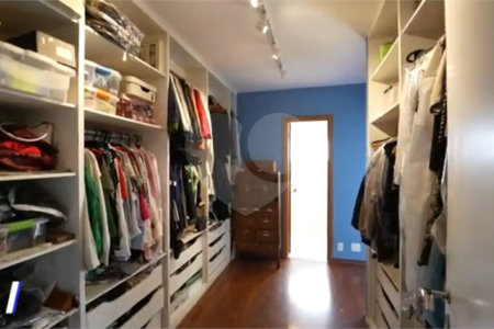 A venda Apartamento Garden à venda no Ipiranga 4 dormitórios 3 suítes 2 vagas.