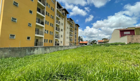 Terreno à venda em Jardim São Carlos, São Carlos, SP