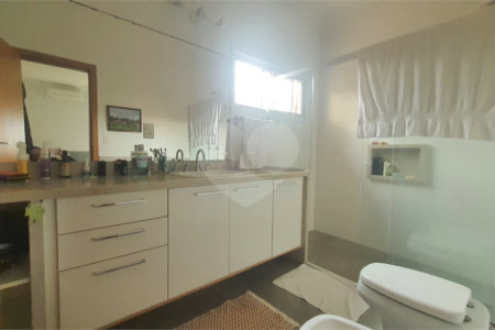 Casa no condomínio Damha II á venda!