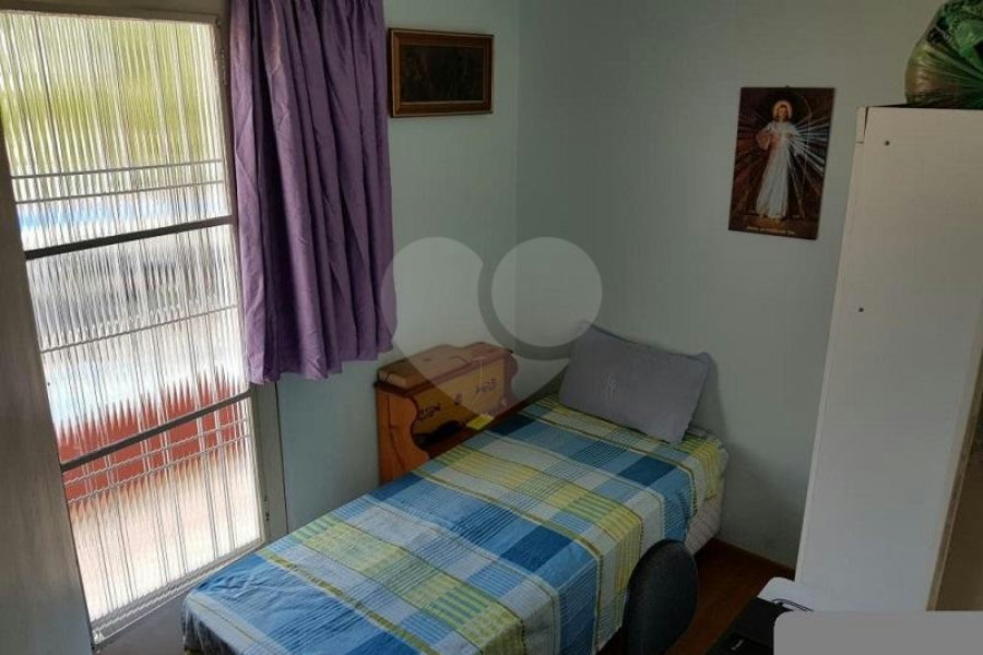 Sobrado à venda no bairro Jardim Leonor de Barros – Zona Norte