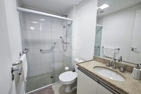 Na Mooca á venda Apartamento / Studio com 51m² 1 dormitório e 1 vaga.
