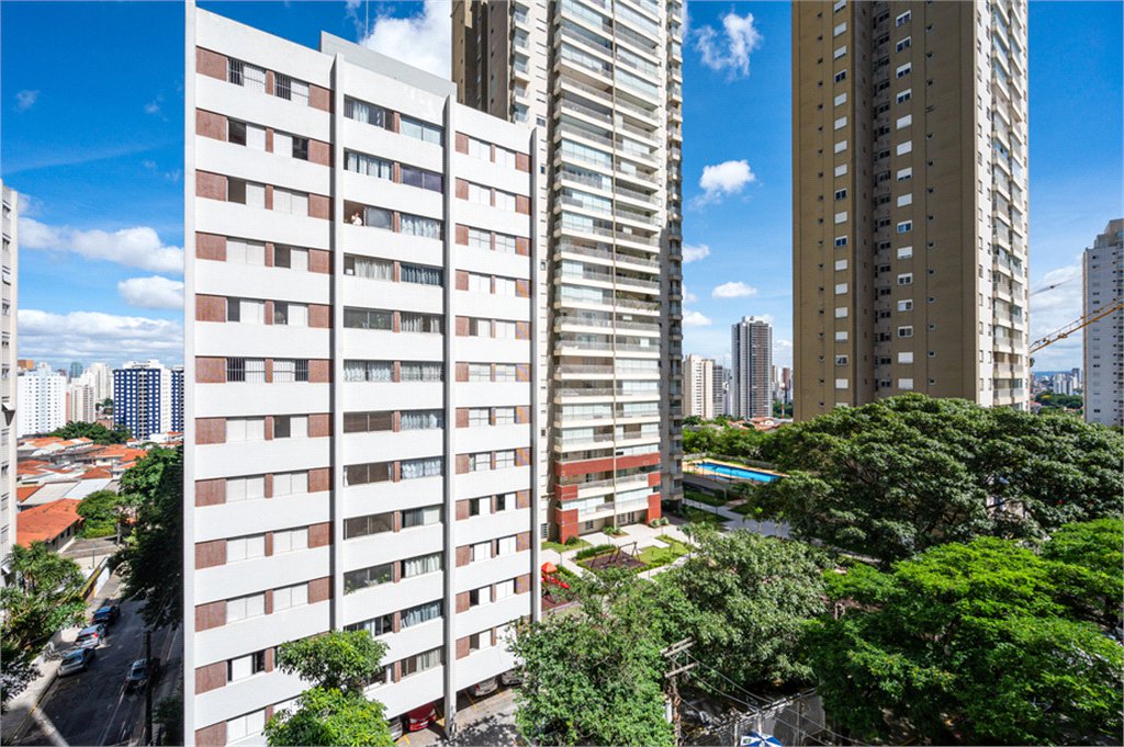 LINDO STUDIO DE 32M² PRÓXIMO DE TUDO