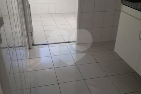 APARTAMENTO REFORMADO C/52,0m² NA SAÚDE