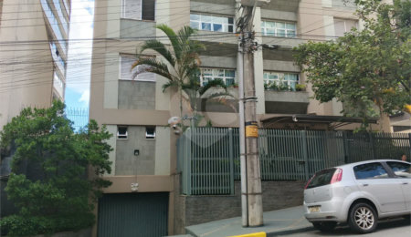 Apartamento à venda com 3 quartos no Centro, Poços de Caldas, MG