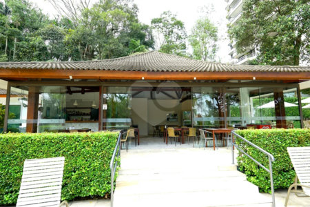 Apartamento à venda com 4 quartos, sendo 3 suítes, em Santo Amaro, São Paulo, SP