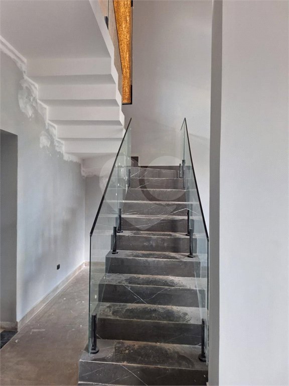 MAGNÍFICA CASA de 250 m² para VENDA NO CONDOMÍNIO VALE DAS AGUAS EM BRAGANÇA PAULISTA