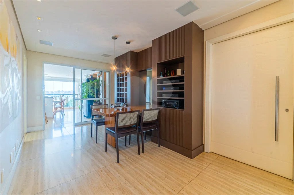 Apartamento para venda no condomínio Piazza Suprema - Praça Visconde de Souza Fontes