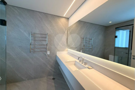 Apartamento para alugar com 2 suítes em Alto da Boa Vista, São Paulo, SP