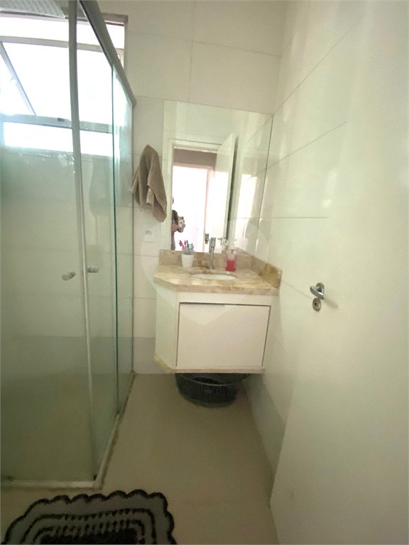 Casa com piscina para venda no Terra nova