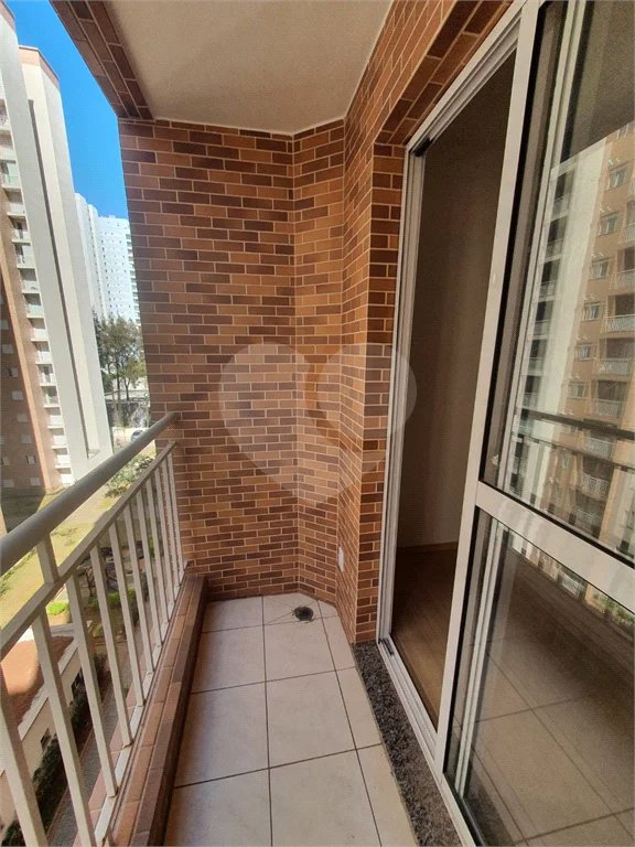 Apartamento à venda com 2 quartos, sendo 1 suíte, em Jardim Flor da Montanha, Guarulhos, SP