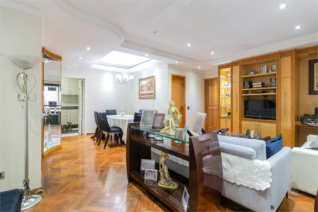 Apartamento à venda no Edifício Gerona – Vila Regente Feijó