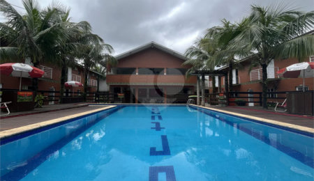 Casa à venda ou para alugar com 2 quartos, sendo 1 suíte,  em Morada da Praia, Bertioga, SP