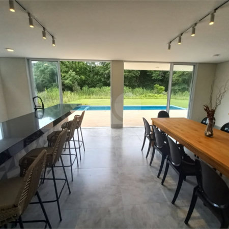 Casa a venda no Condomínio Porto Atibaia