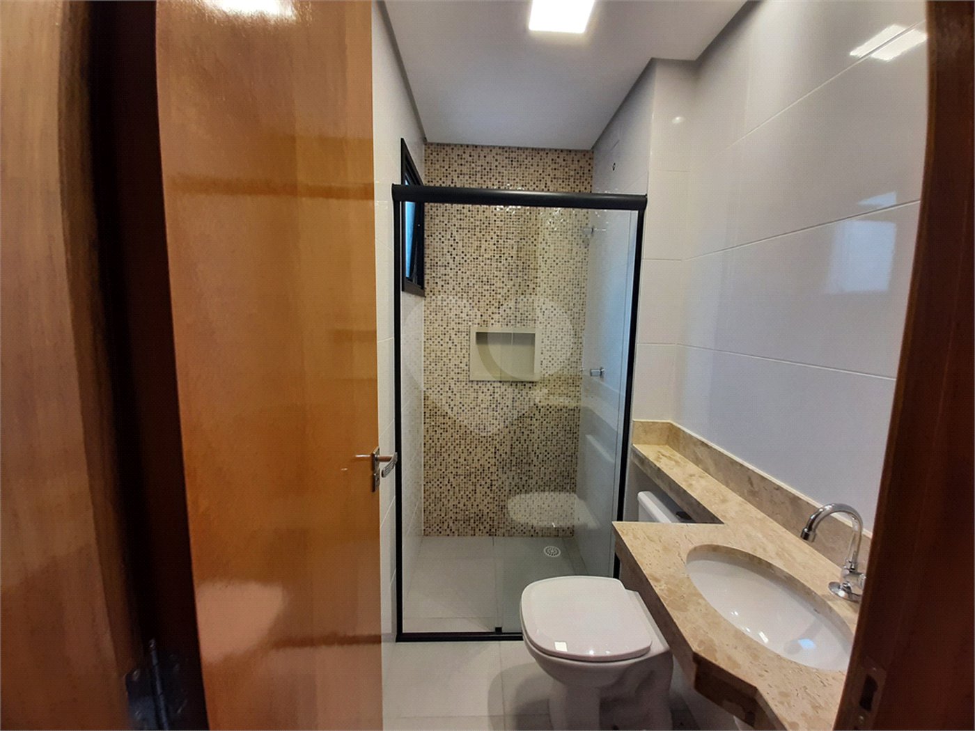 Apartamento VENDER na Vila Nivi, com 37m2, 2 quartos, 2 banheiro, sala, cozinha, SEM vaga