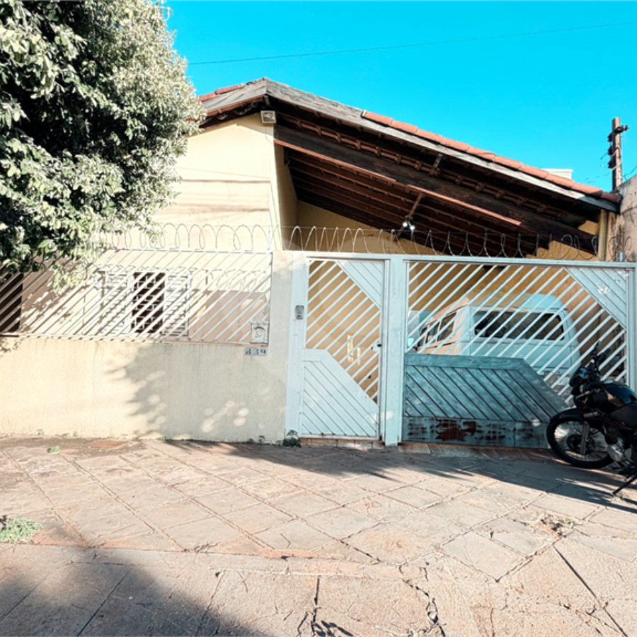 Casa à venda com 3 quartos em Santos Dumont, Três Lagoas - MS