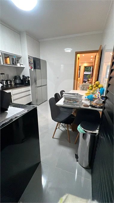 Sobrado moderno na Freguesia do Ó | 2 suítes, 1 vaga e 75 m²