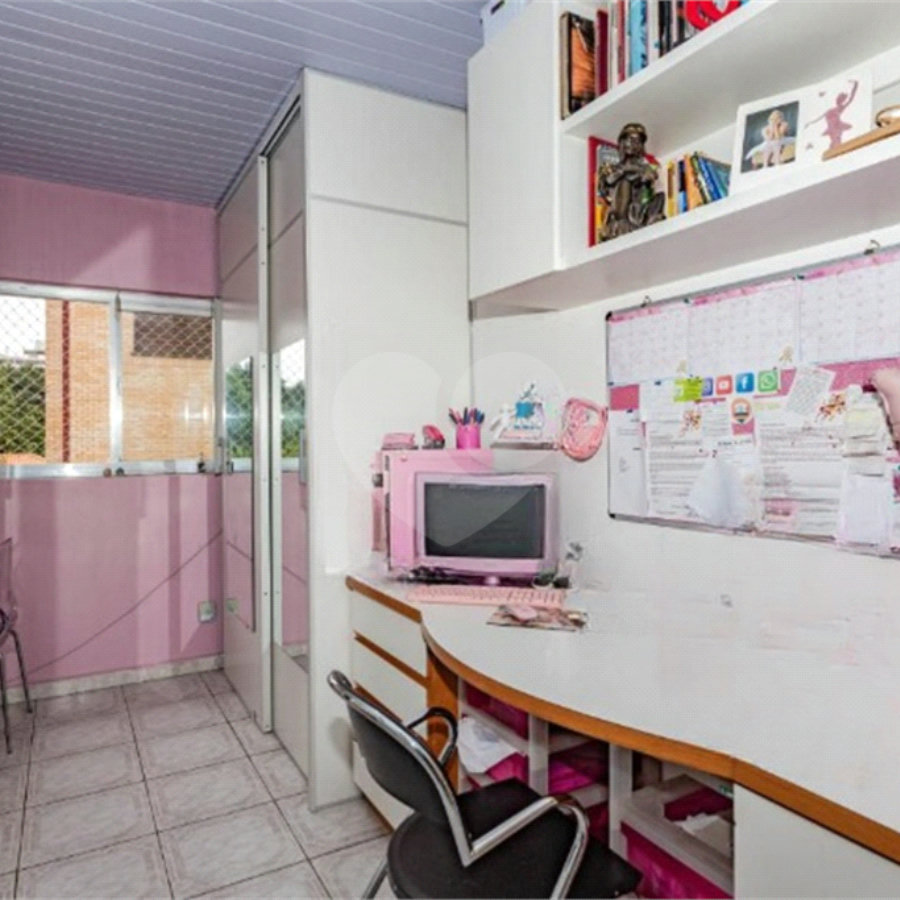 Apartamento de 1 dormitório com 42m2. sem vaga