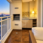 Apartamento com 3 dormitórios, 1 suíte, sala ampliada, varanda gourmet, planejados e 2 vagas. Condomínio com lazer completo e ótima localização em São Bernardo do Campo.