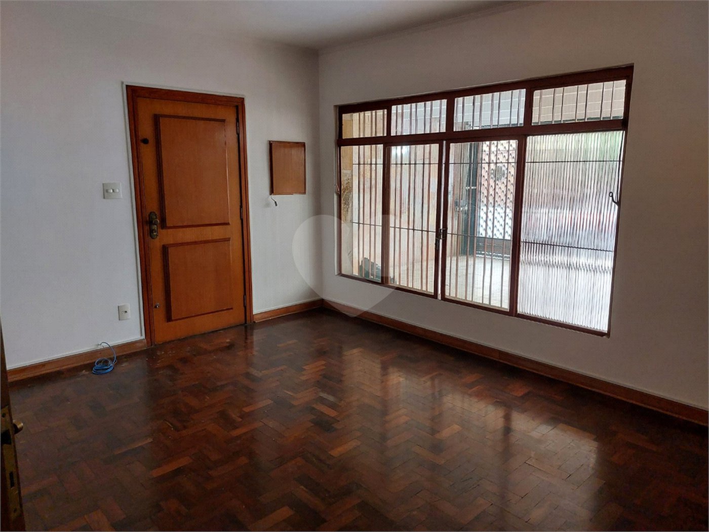 Sobrado à venda na Saúde c/ 330m2 - 5 Quartos/1 Suíte/2Vagas