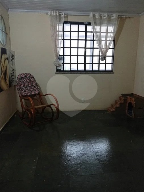 Casa Duplex à Venda — 210 m² | Bairro Alessandra, Rio de Janeiro