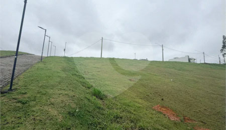 Terreno à venda no condomínio Paradise Gardens I, Mogi das Cruzes - SP