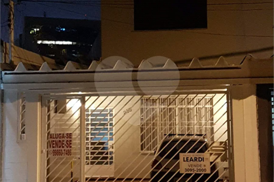 Sobrado à venda com 3 quartos, sendo 1 suíte, em Brooklin, São Paulo, SP