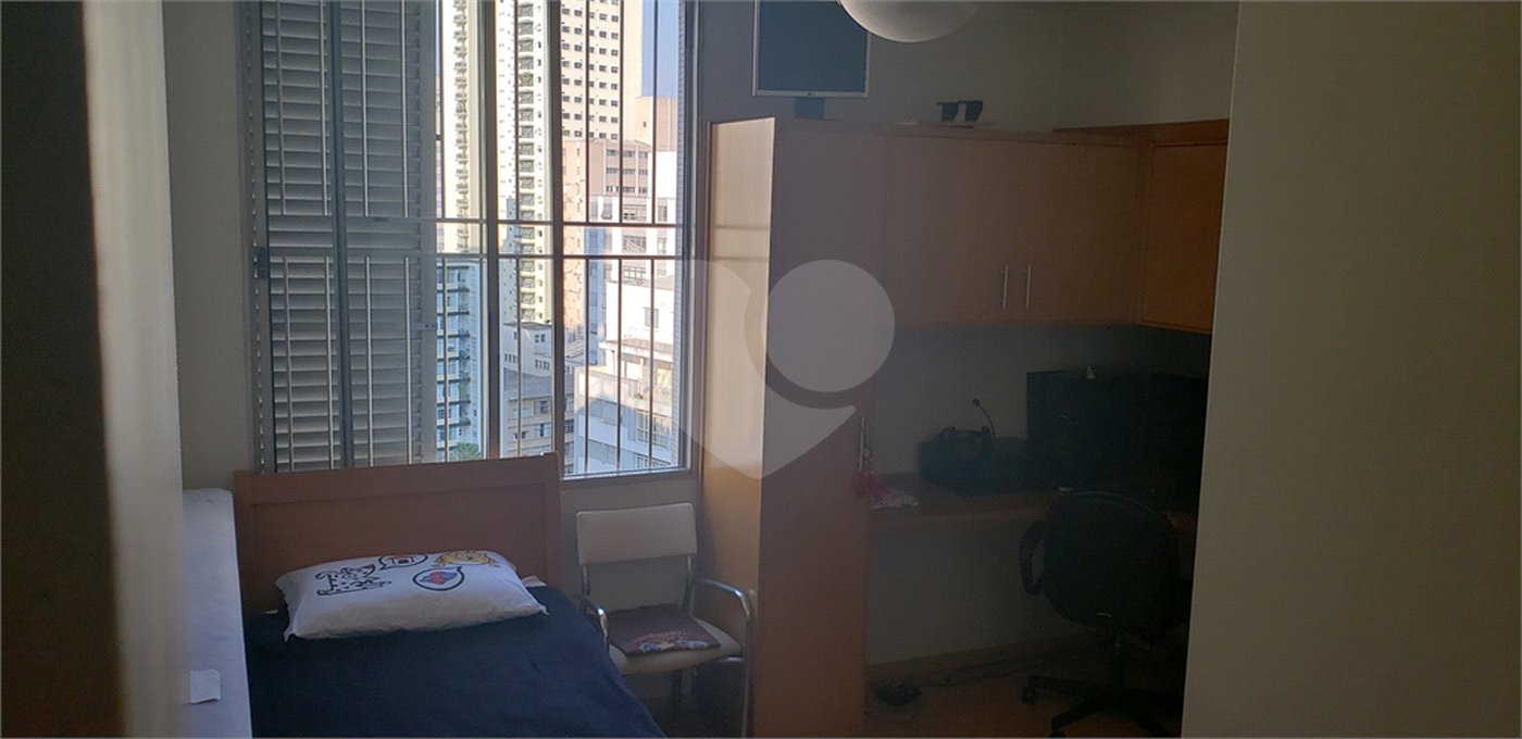 Apartamento de 3 dormitórios à venda em Higienópolis