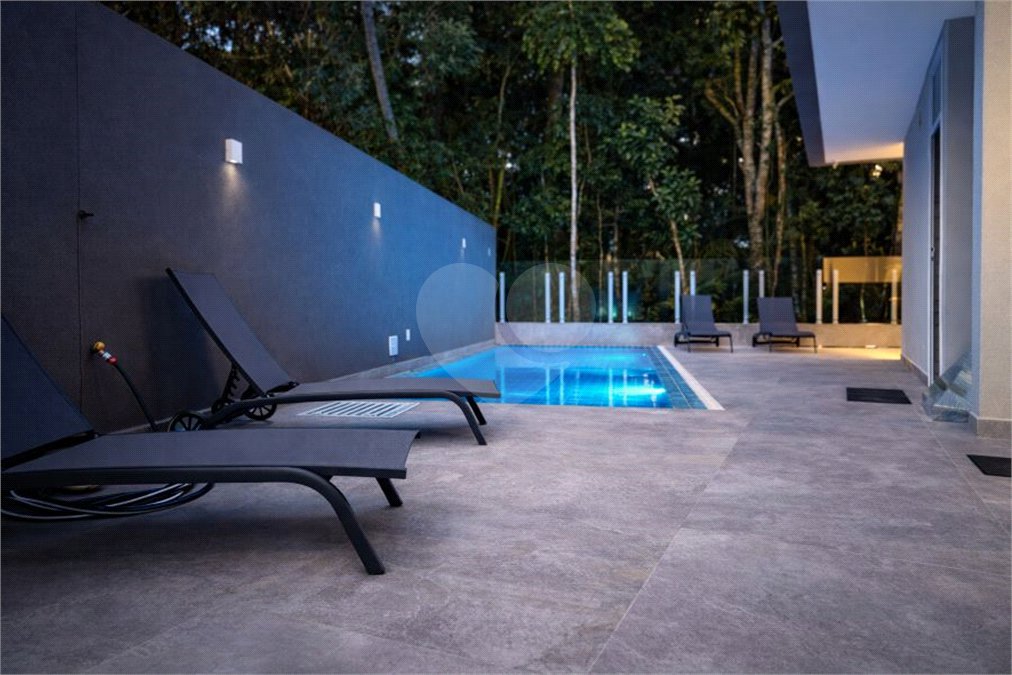 Casa em Condomínio á venda – Riviera de São Lourenço