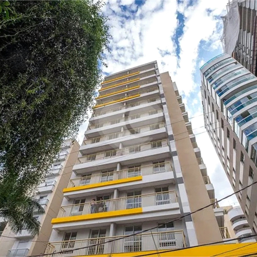 Estúdio Moderno Mobiliado em Pinheiros – 25m², Prédio Novo