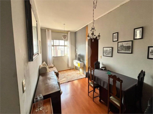 Apartamento à venda com 2 quartos em Vila Mariana, São Paulo, SP