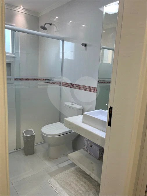 Lindo Sobrado com 3 suítes, à venda, 290 m², por R$ 2.340.000,00 no condomínio Helvetia Park em Indaiatuba/SP.