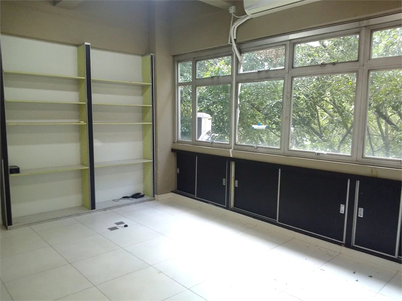 Sala para alugar em Vila Pirajussara, São Paulo, SP