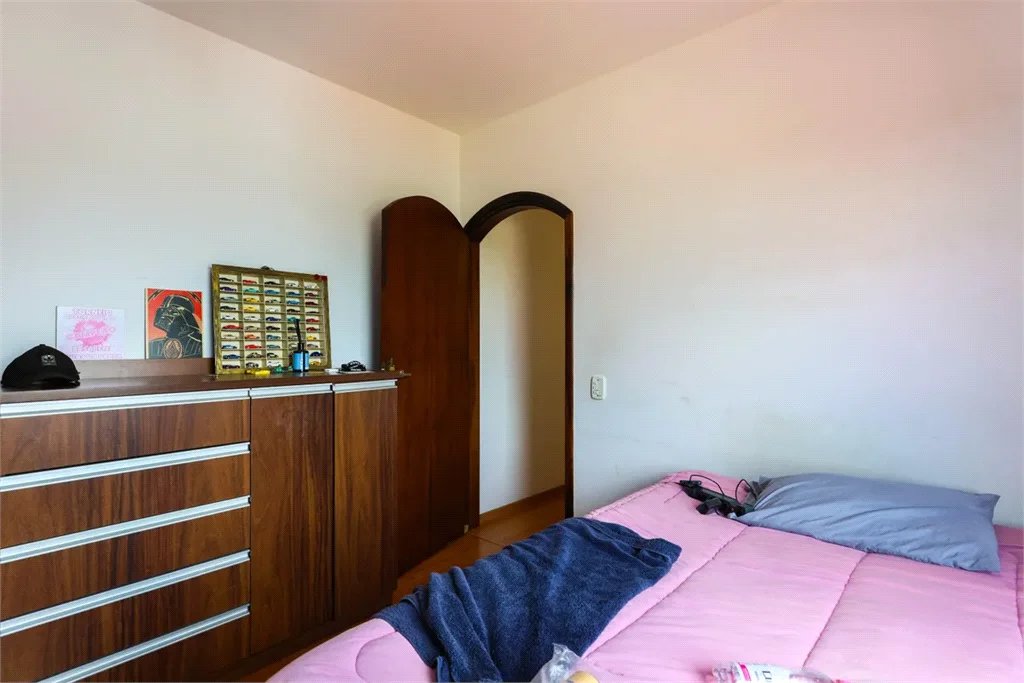 Casa à venda com 4 quartos, sendo 2 suítes,  em Vila Sônia, São Paulo, SP