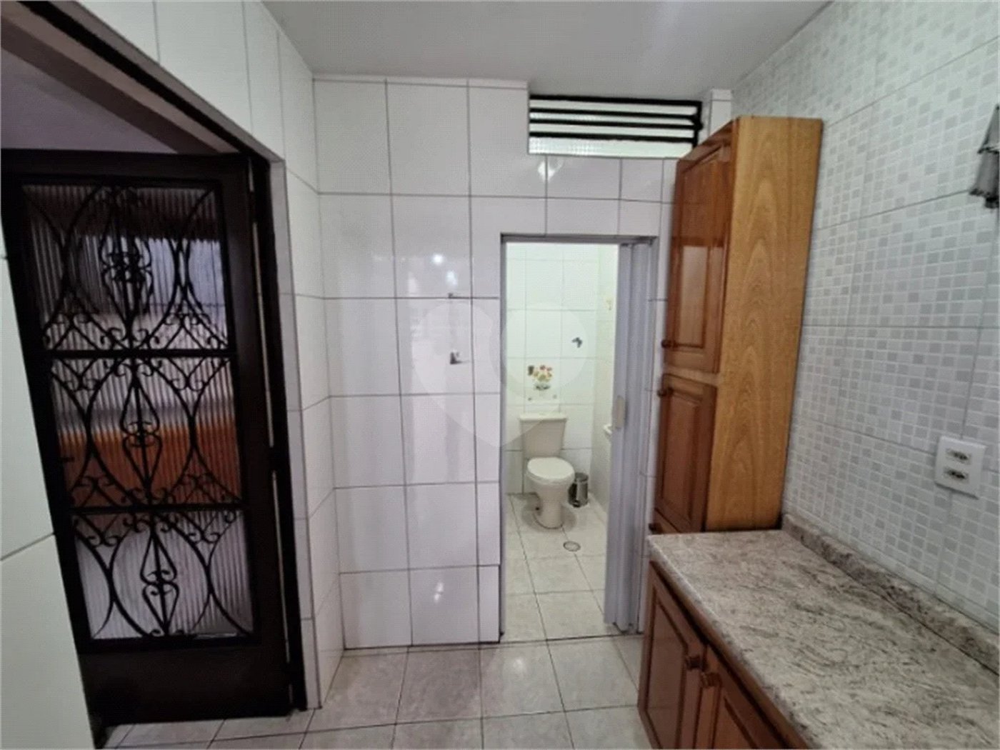 Sobrado com 2 dormitórios com 2 vagas de garagem