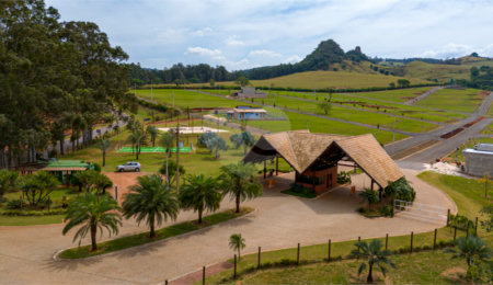 Terreno à venda no condomínio Residencial Cuscoville, Analândia - SP