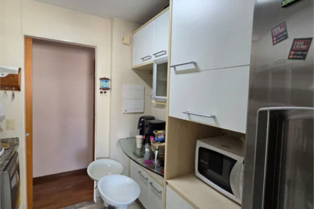 Cobertura à venda com 3 quartos, sendo 1 suíte,  em Cidade São Francisco, São Paulo, SP