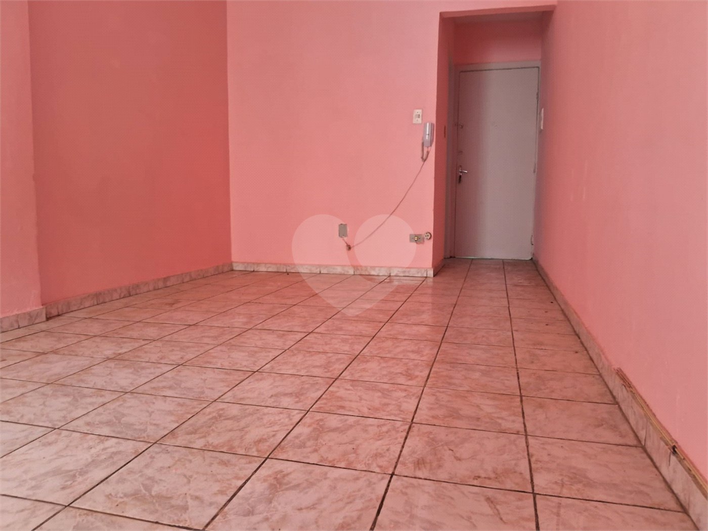 Apartamento a venda com 35m² perto de ônibus e Metrô