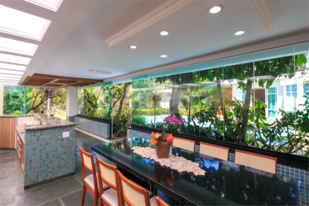 Casa Térrea à venda com 4 suítes em Jardim Marajoara, São Paulo, SP